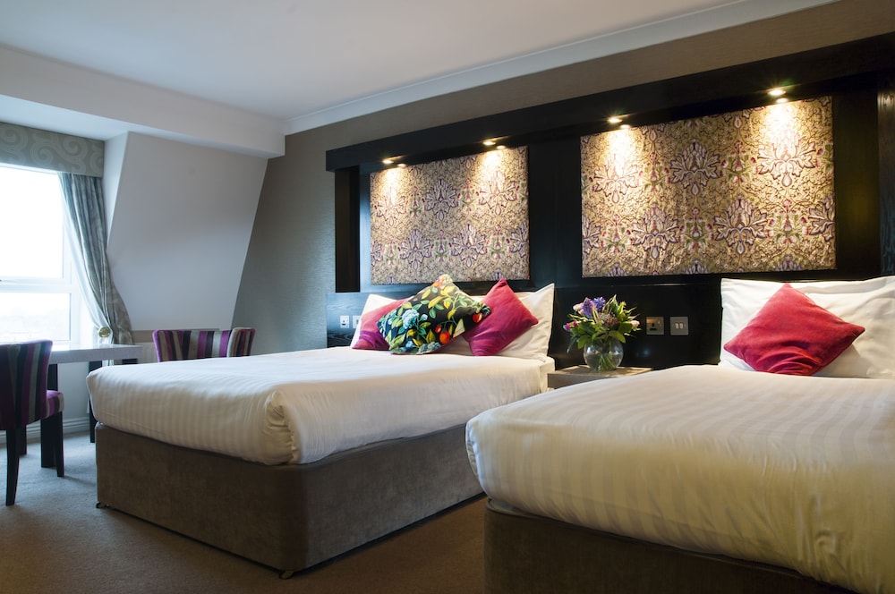 Flannerys Hotel Galway 10/60