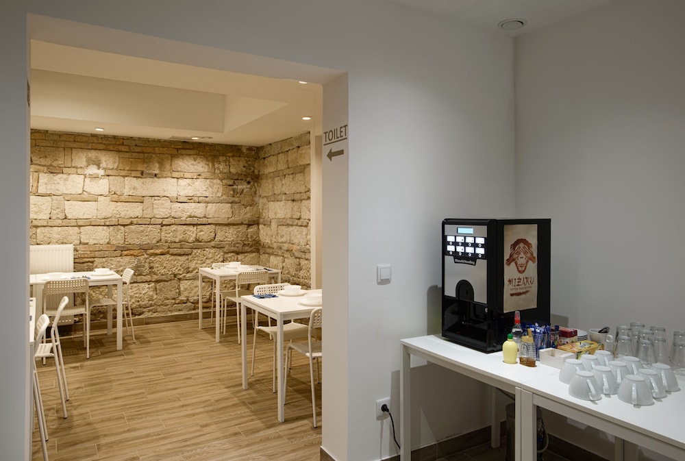 RES City Residence Hotel Budapest 32/33