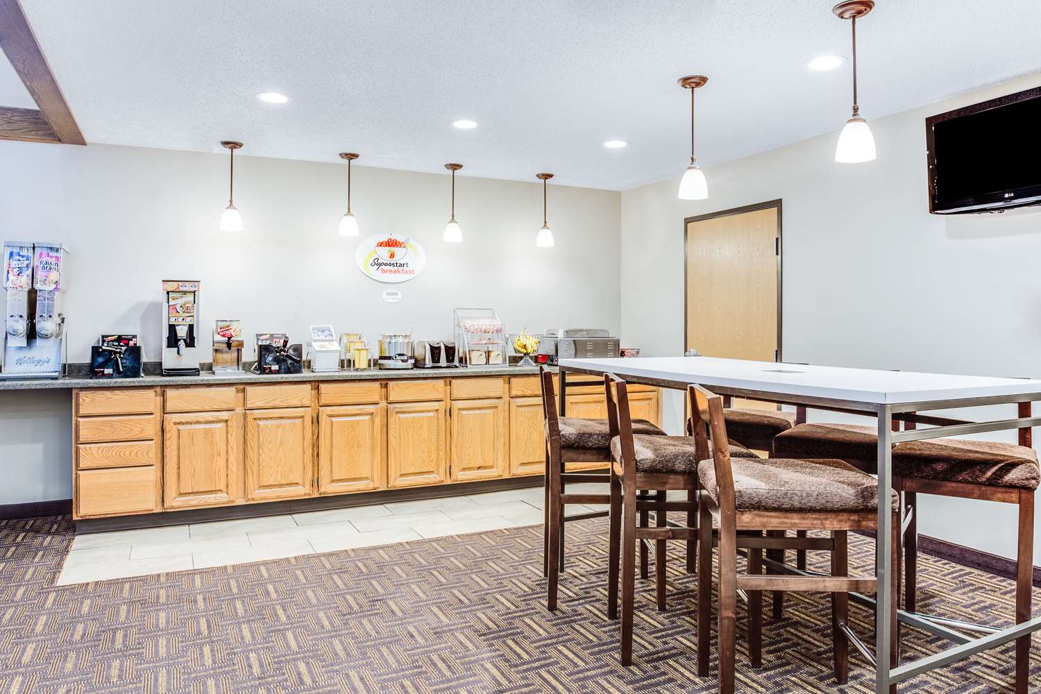 Super 8 By Wyndham Green Bay Near Stadium 20/28