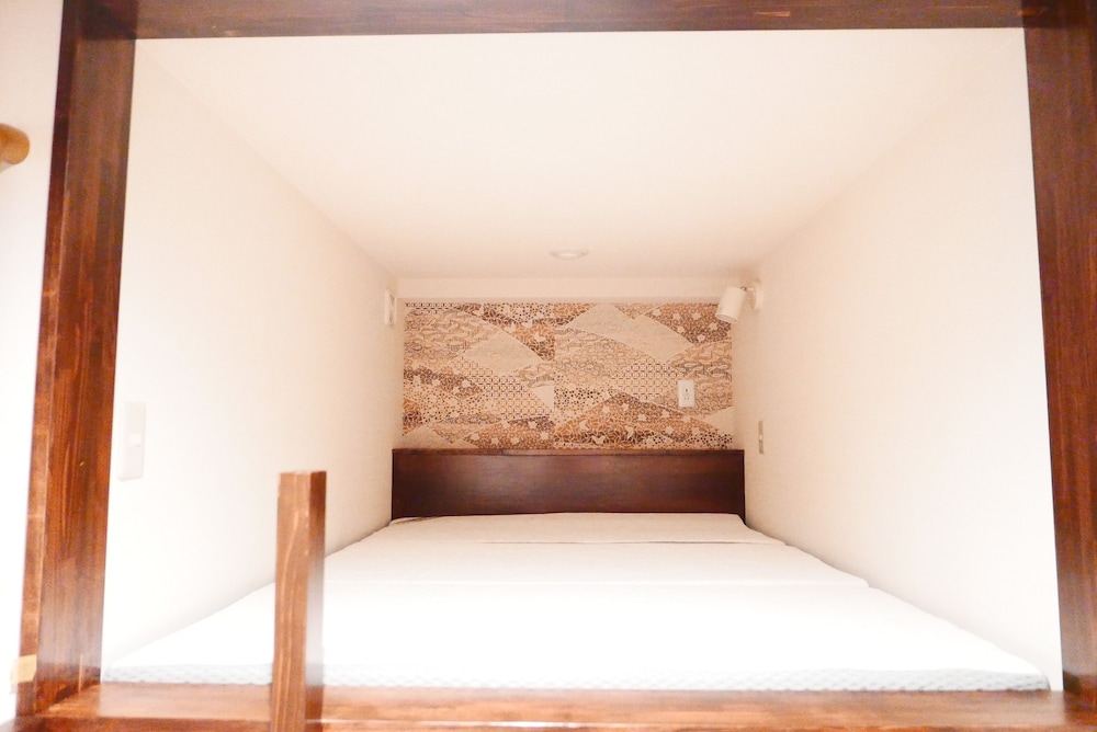 MIXED DORM, SUPERIOR, DOUBLE BED