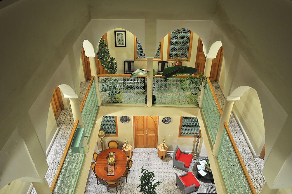 Riad Inaka 24/50