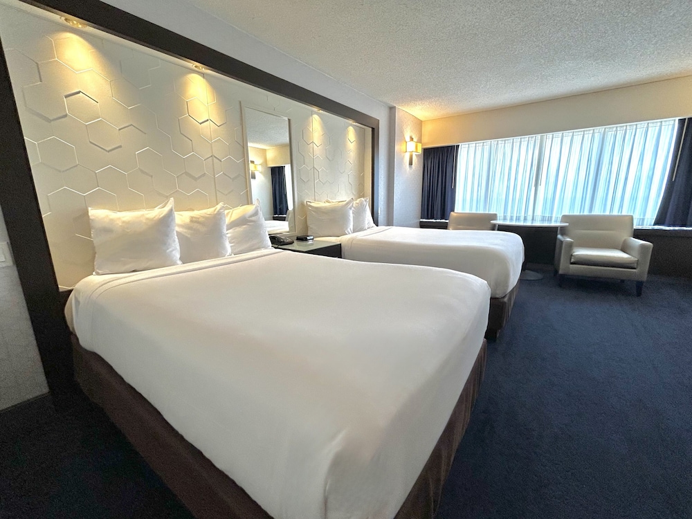 TRADITIONAL, DOUBLE BED