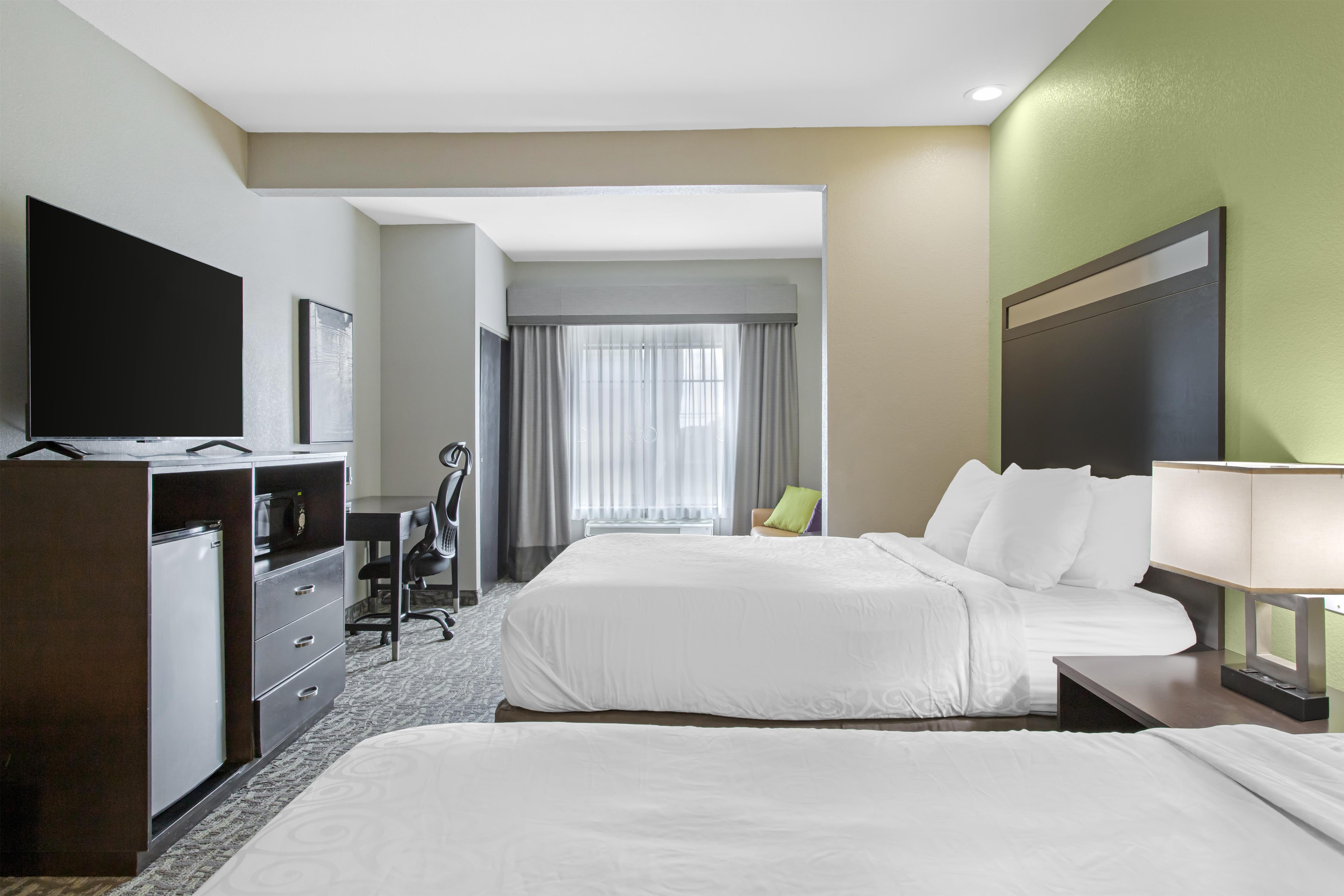 Suite, 2 Queen Beds