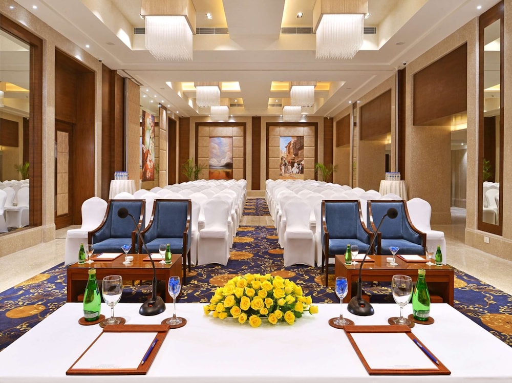 Golden Sarovar Portico 51/59