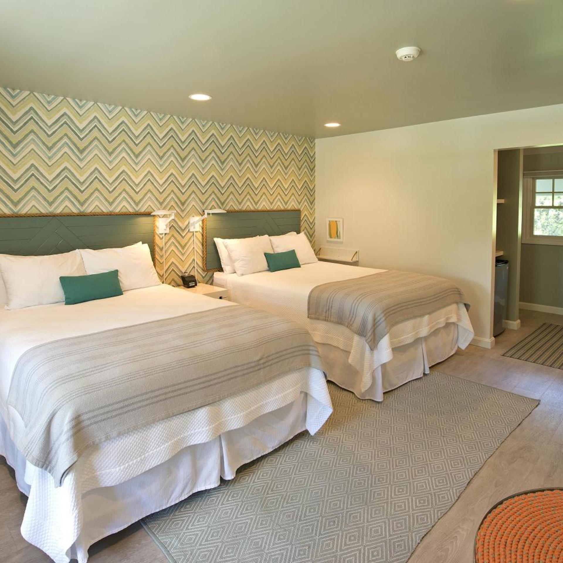 Village Cove Inn 16/51