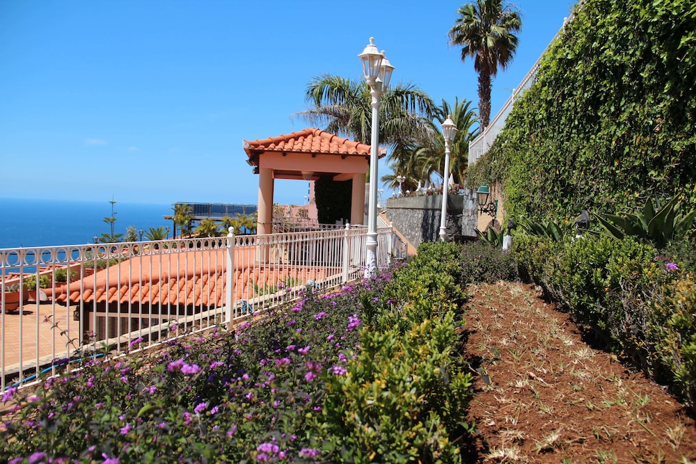 Ocean Gardens 42/50