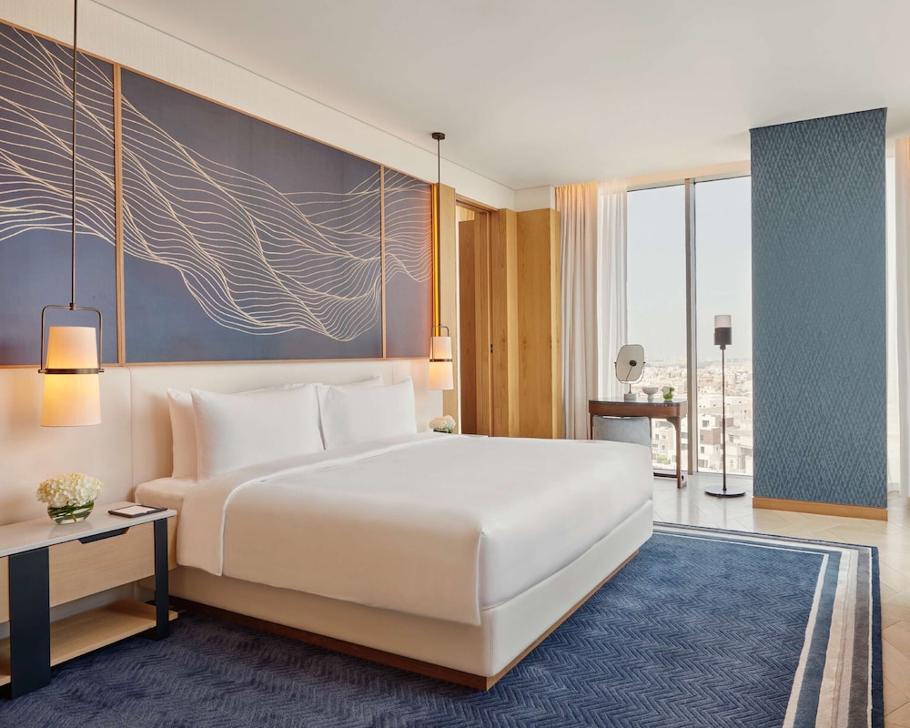 Grand Hyatt Kuwait 6/50