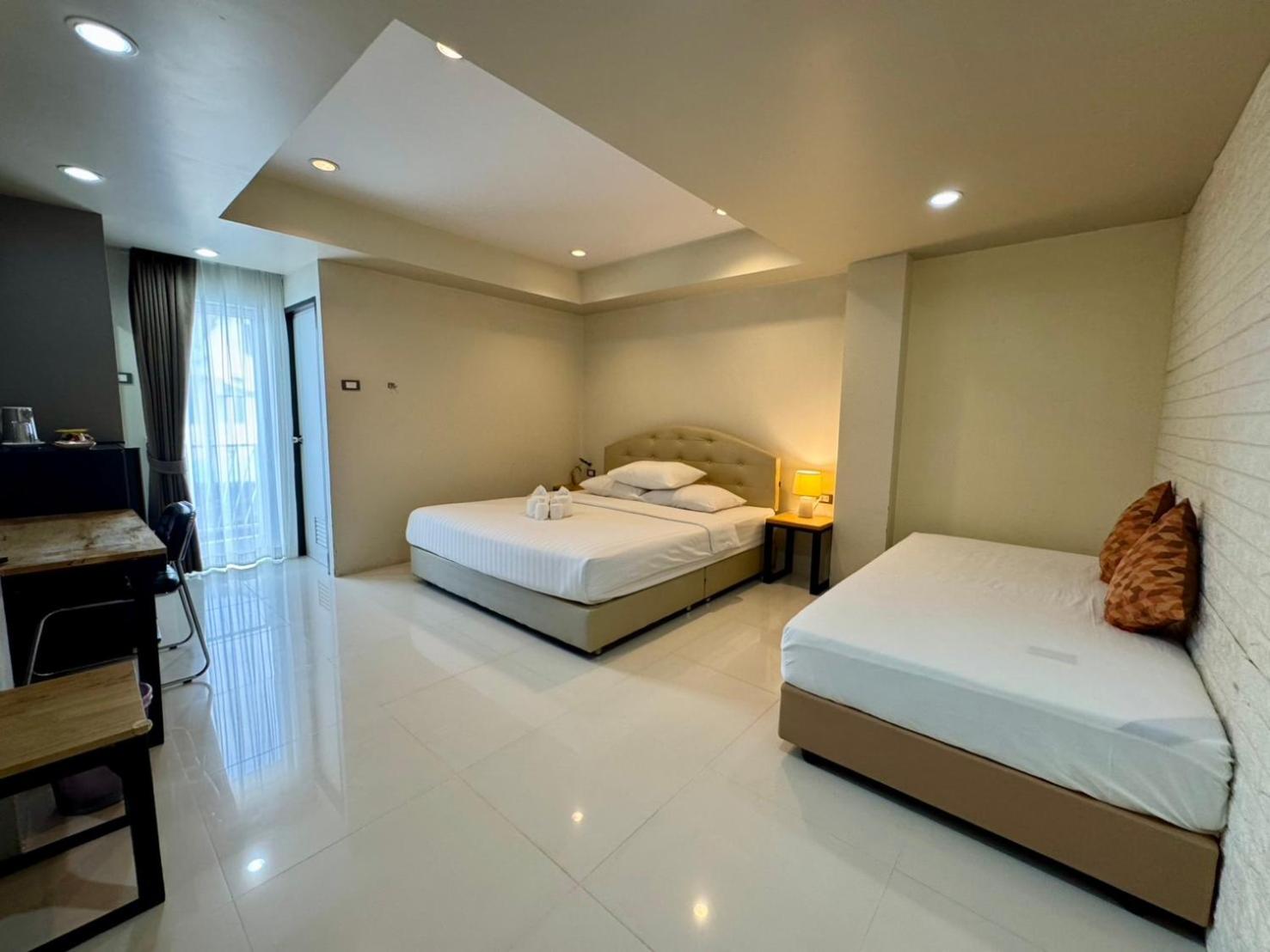 Le Neuf Nakorn Lampang 9/63