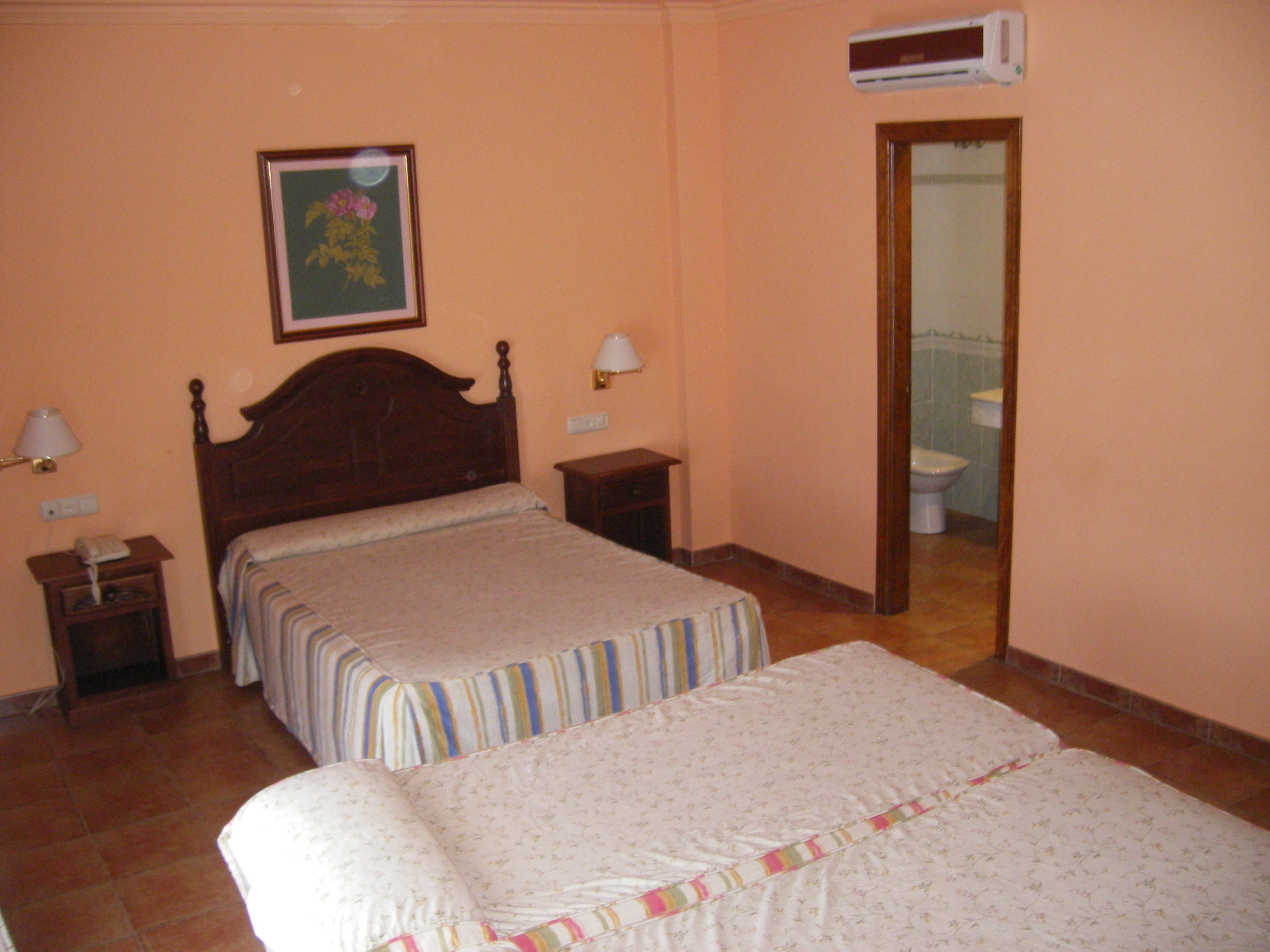 Hotel Asador Albenzaire 22/62