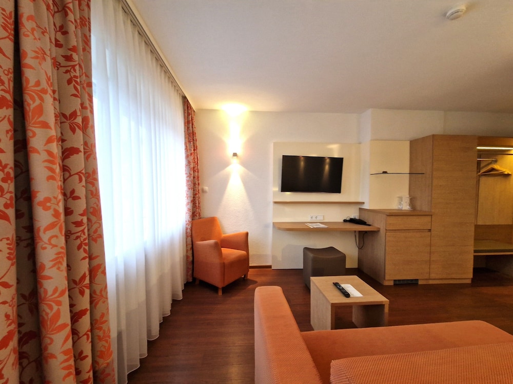 Badhotel Restaurant Stauferland 60/75