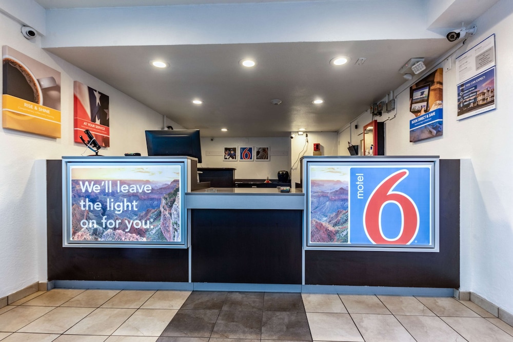 Motel6 North Richland Hills, TX 8/61