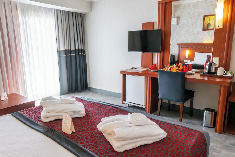 Casa Fora Beach Resort 32/67