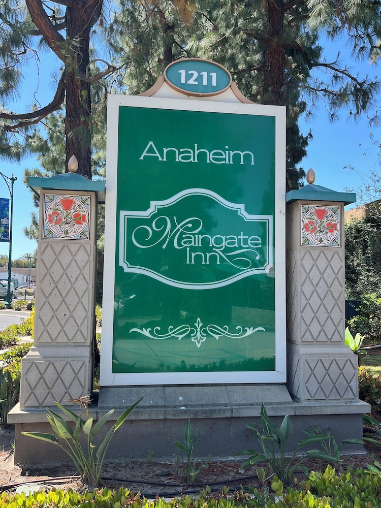 Anaheim Maingate Inn 4/49