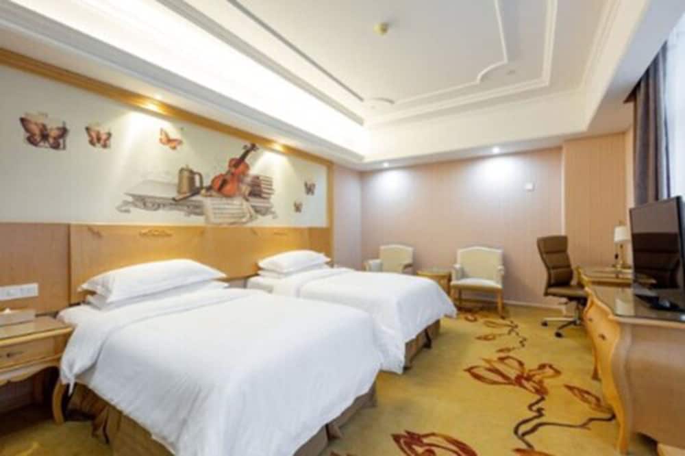 Vienna International Ningbo West Town Xintiandi 19/34