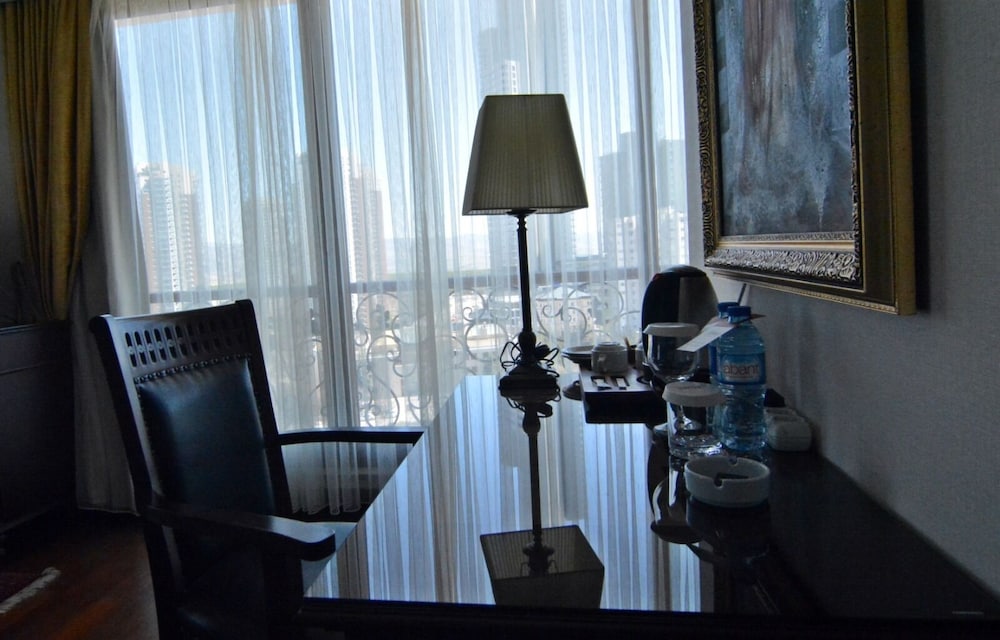 Hotel Monec 43/50