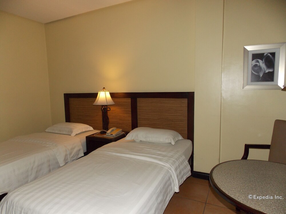 Planta Centro Bacolod Hotel Residences 6/46