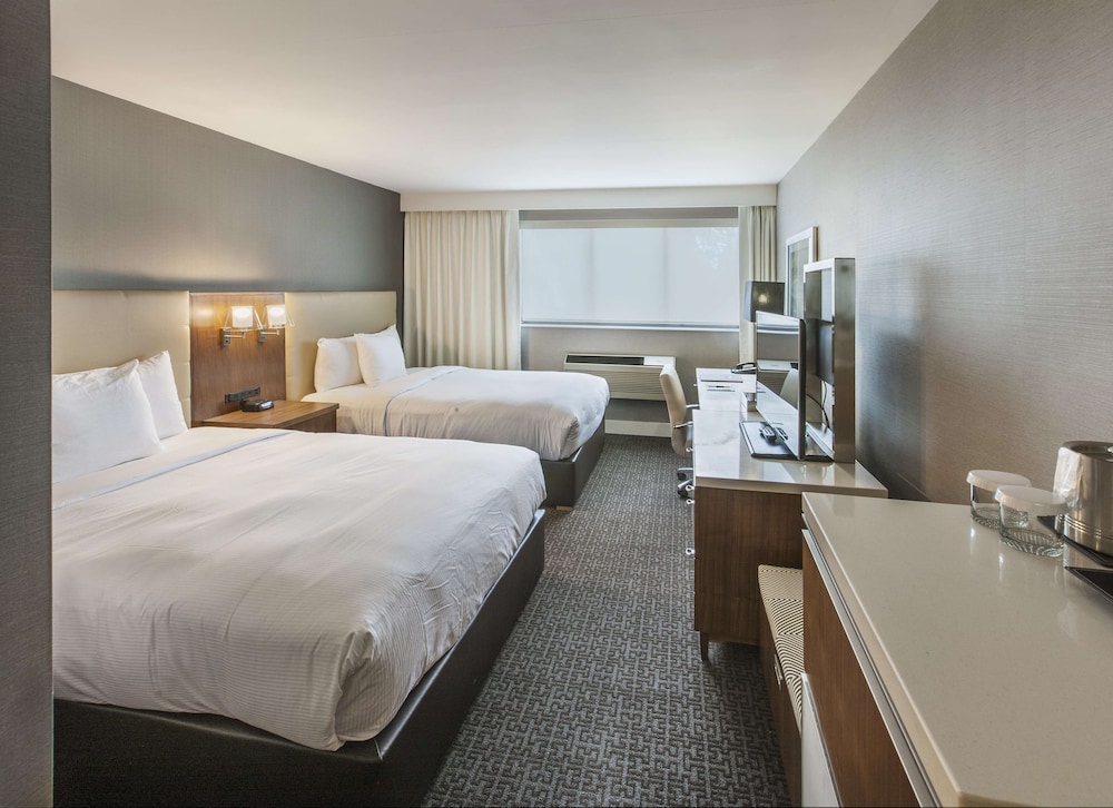 Doubletree By Hilton Hotel Nanuet 13/62