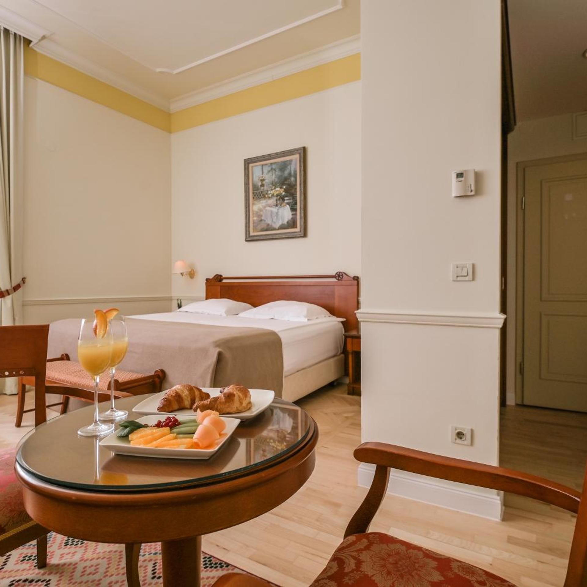 Hotel Continental 19/63