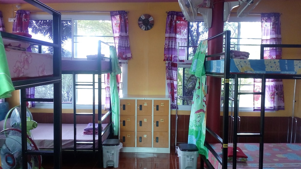 Rueang Sri Si Ri 55/73