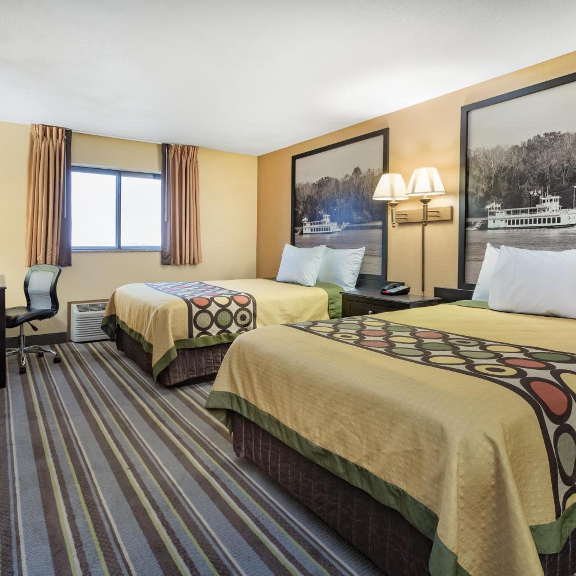 Deluxe, 2 Double Beds