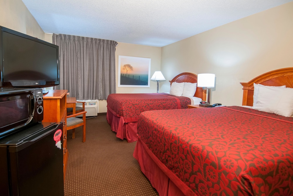 Days Inn by Wyndham Pauls Valley 10/21