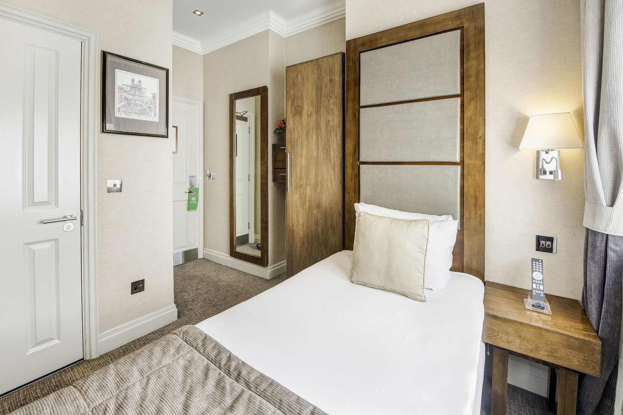 Superior Single Room