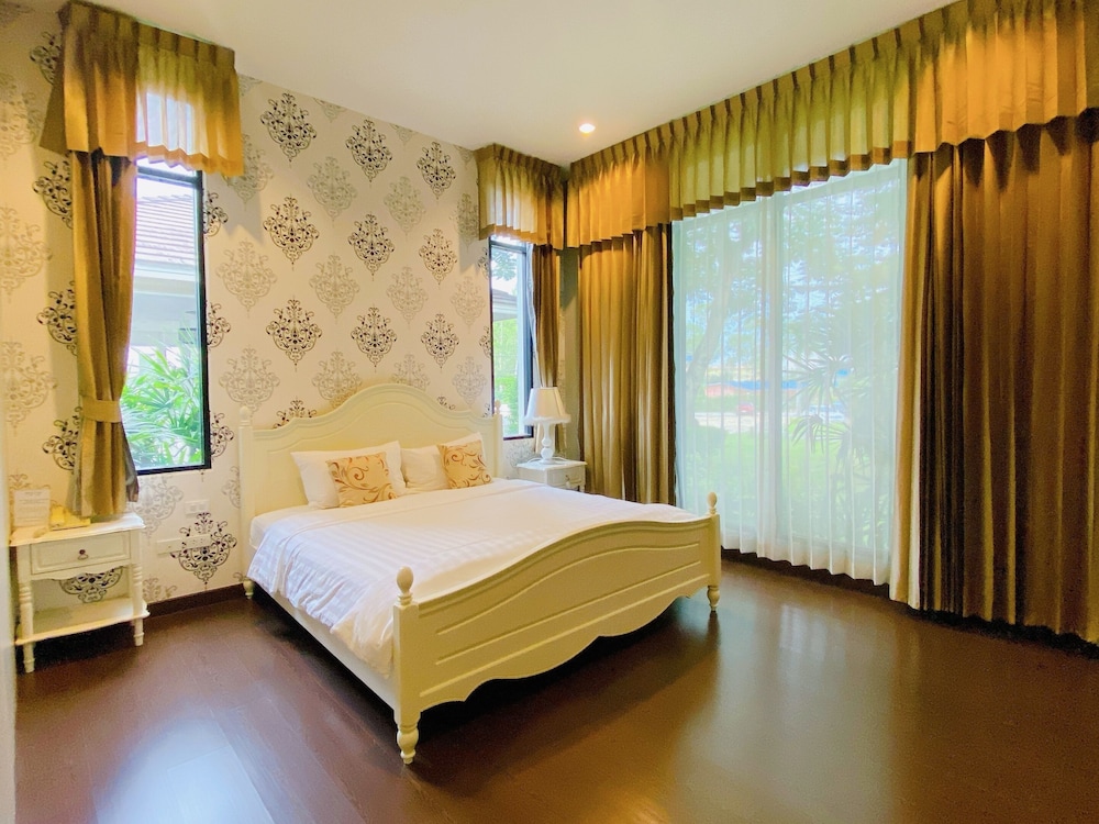 The Desiign Hotel 44/66