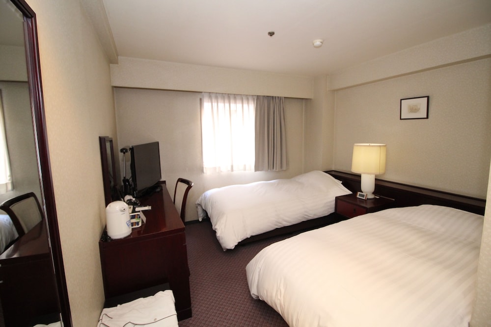 OITA CENTURY HOTEL 10/25