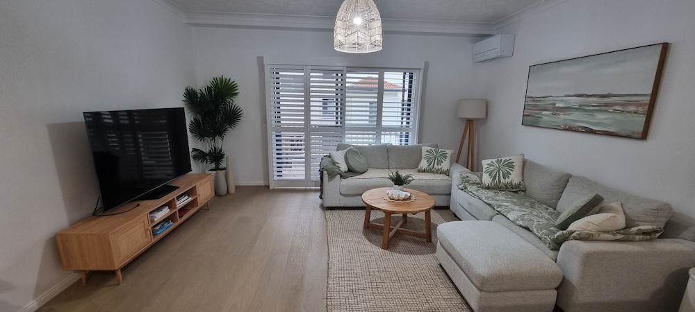 Bella Mare Beachside Apartments 55/77