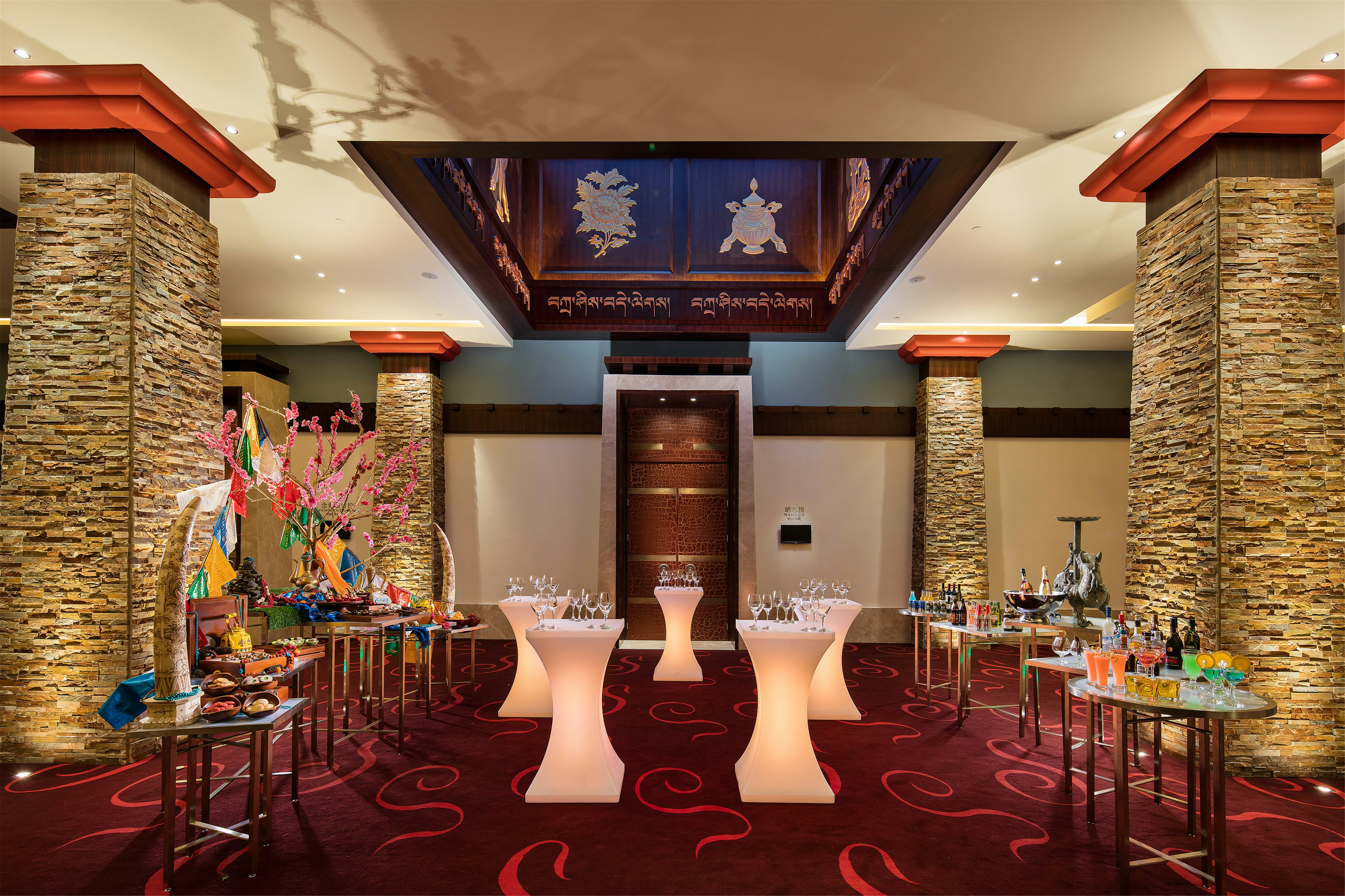 HILTON LINZHI RESORT 41/50