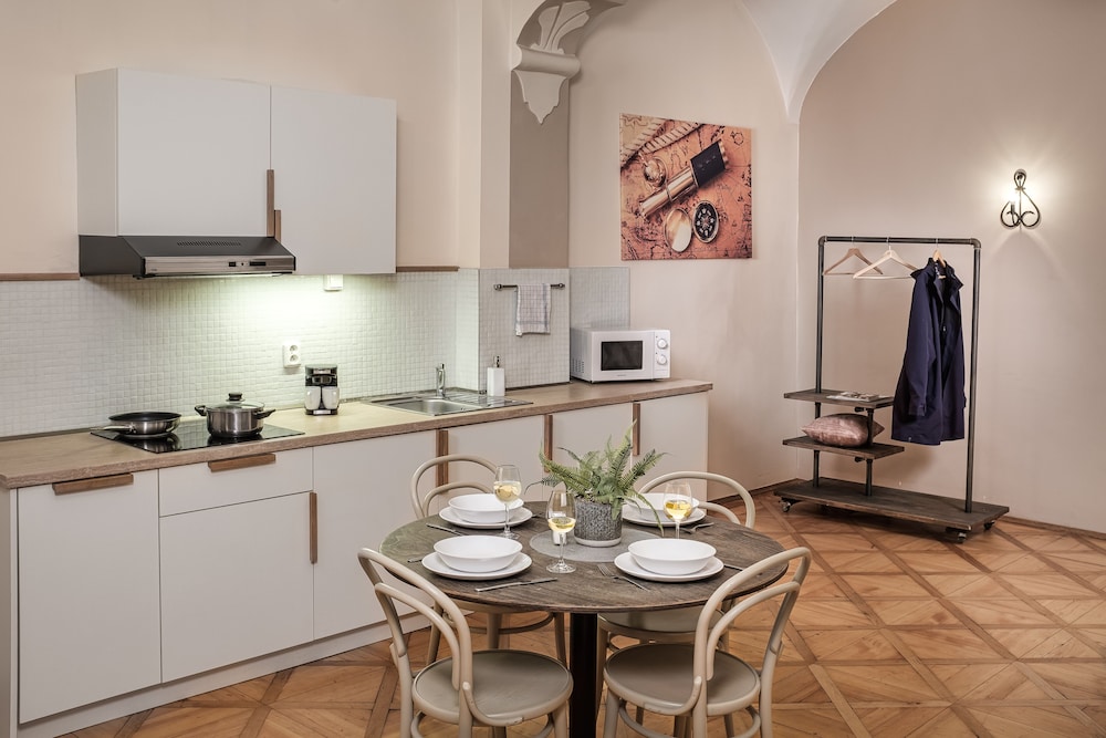 6 Continents Apartments by Adrez Living 26/29