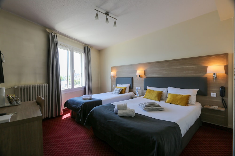 Brit Hotel Bleu Nuit 14/50