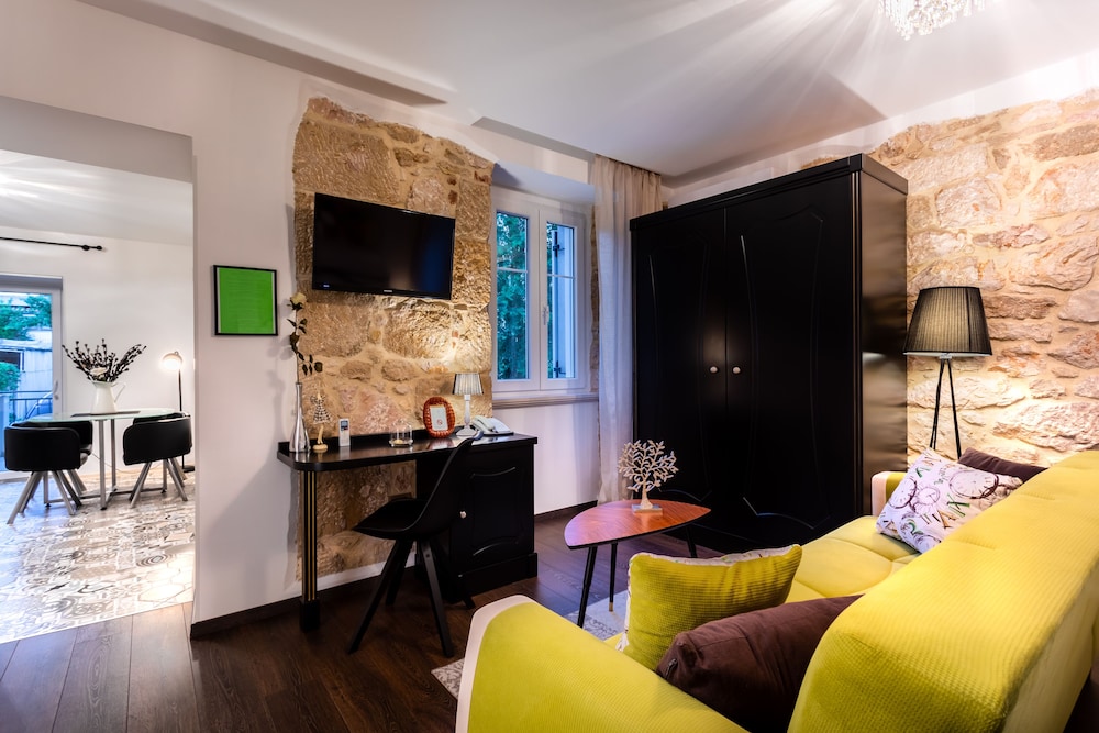 Heritage Hotel Forza 38/50