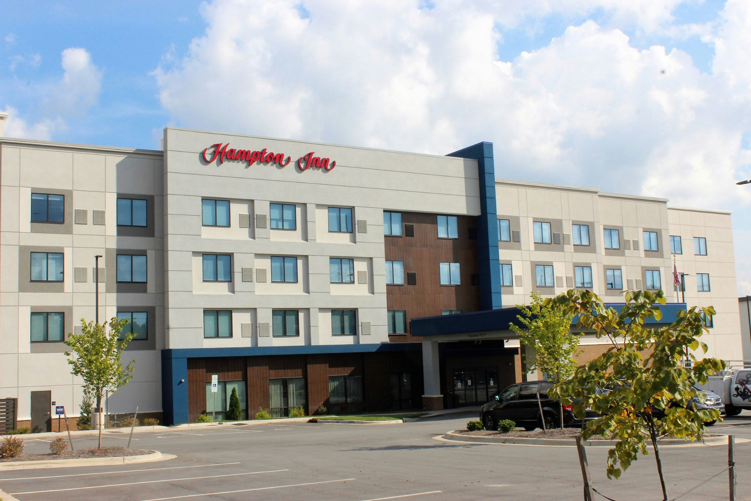 Hampton Inn Lexington Nc 53/55