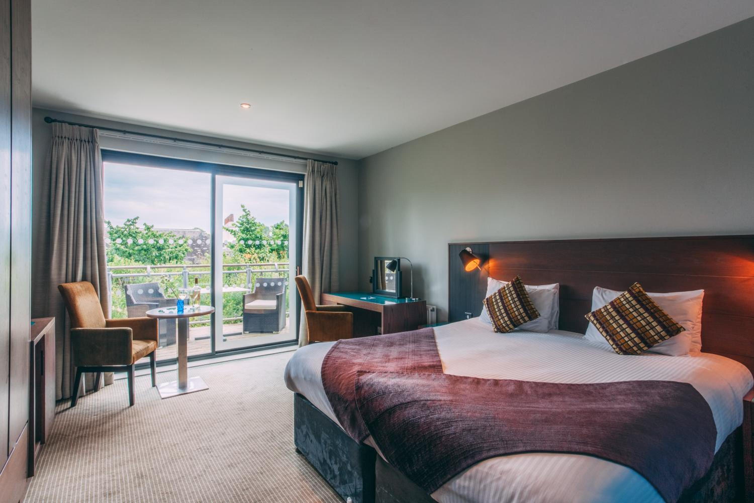 Superior, Double or Twin Bed