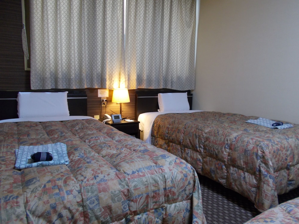 Hotel Matsuyama Hills 12/50