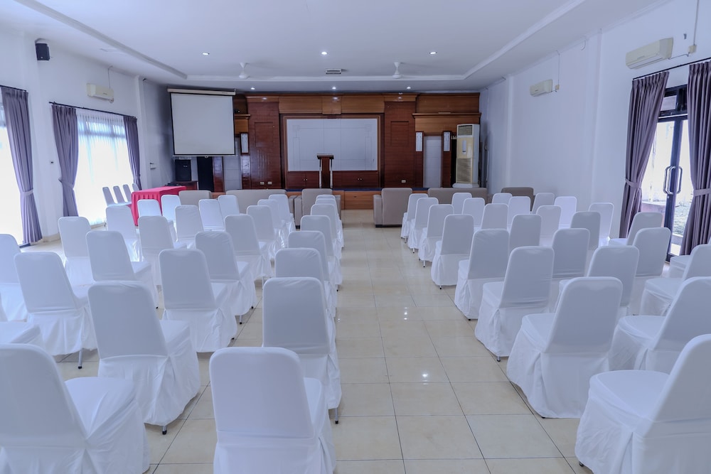 Hotel Hakmaz Taba Syariah Lubuk Linggau 37/49