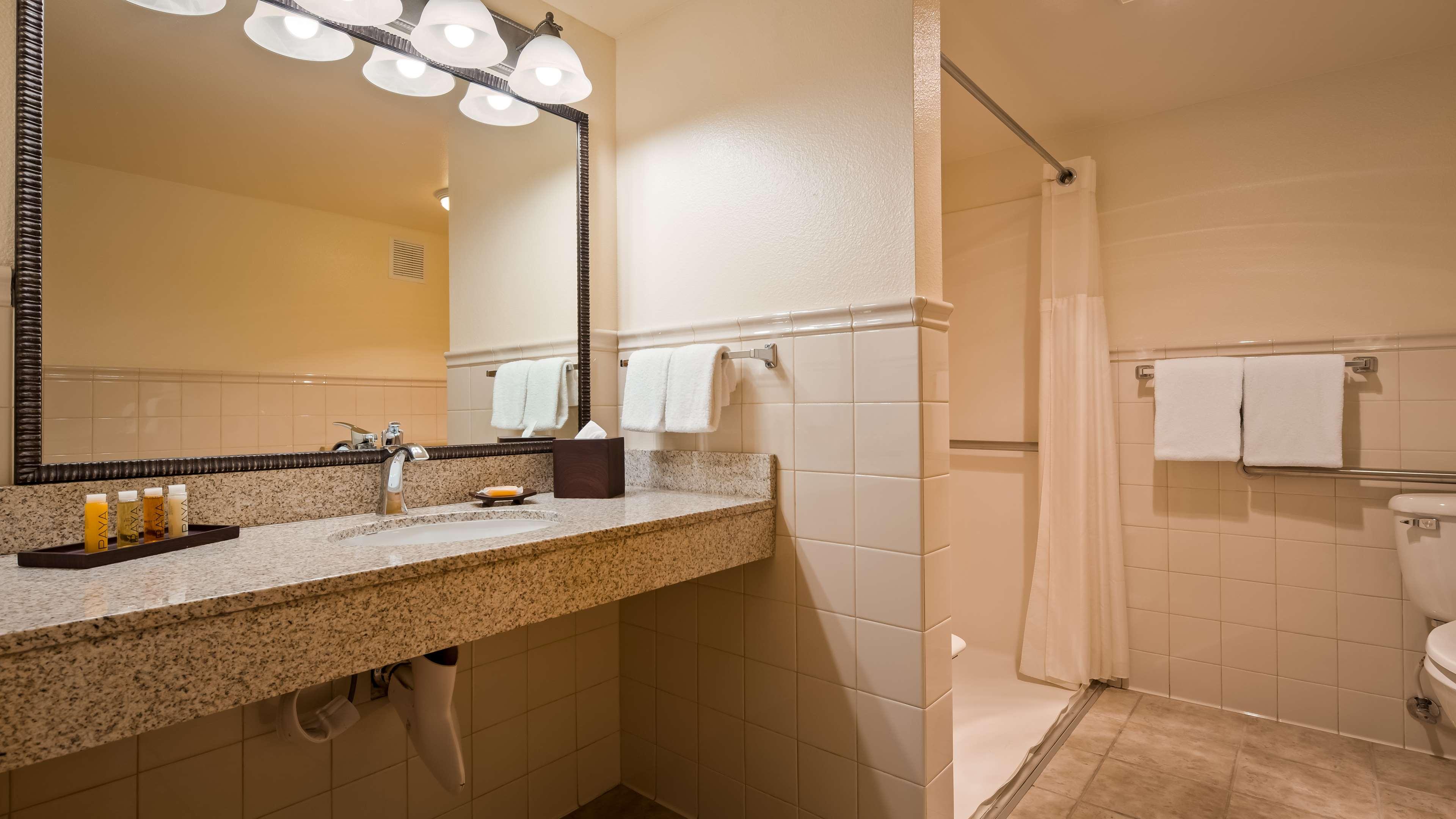 غرفة، Best Western Plus Royal Oak Hotel 5/7