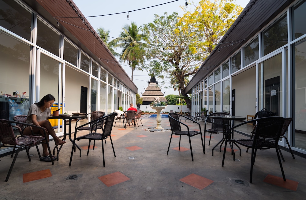 Mercy Hostel 47/55
