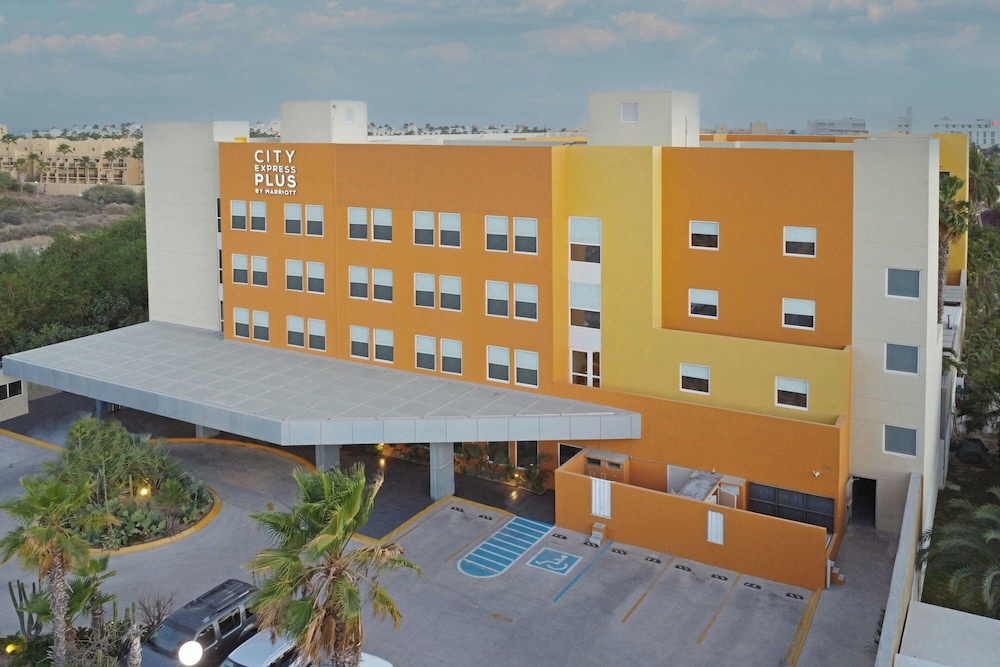 City Express Plus by Marriott Cabo San Lucas in CABO SAN LUCAS