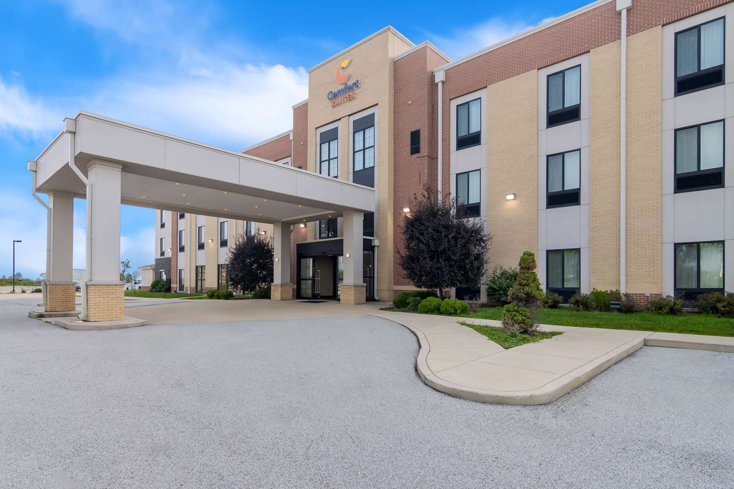 Comfort Suites Rensselaer Near Fair Oaks 41/42