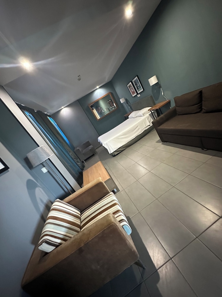 Athina Airport Hotel 32/67