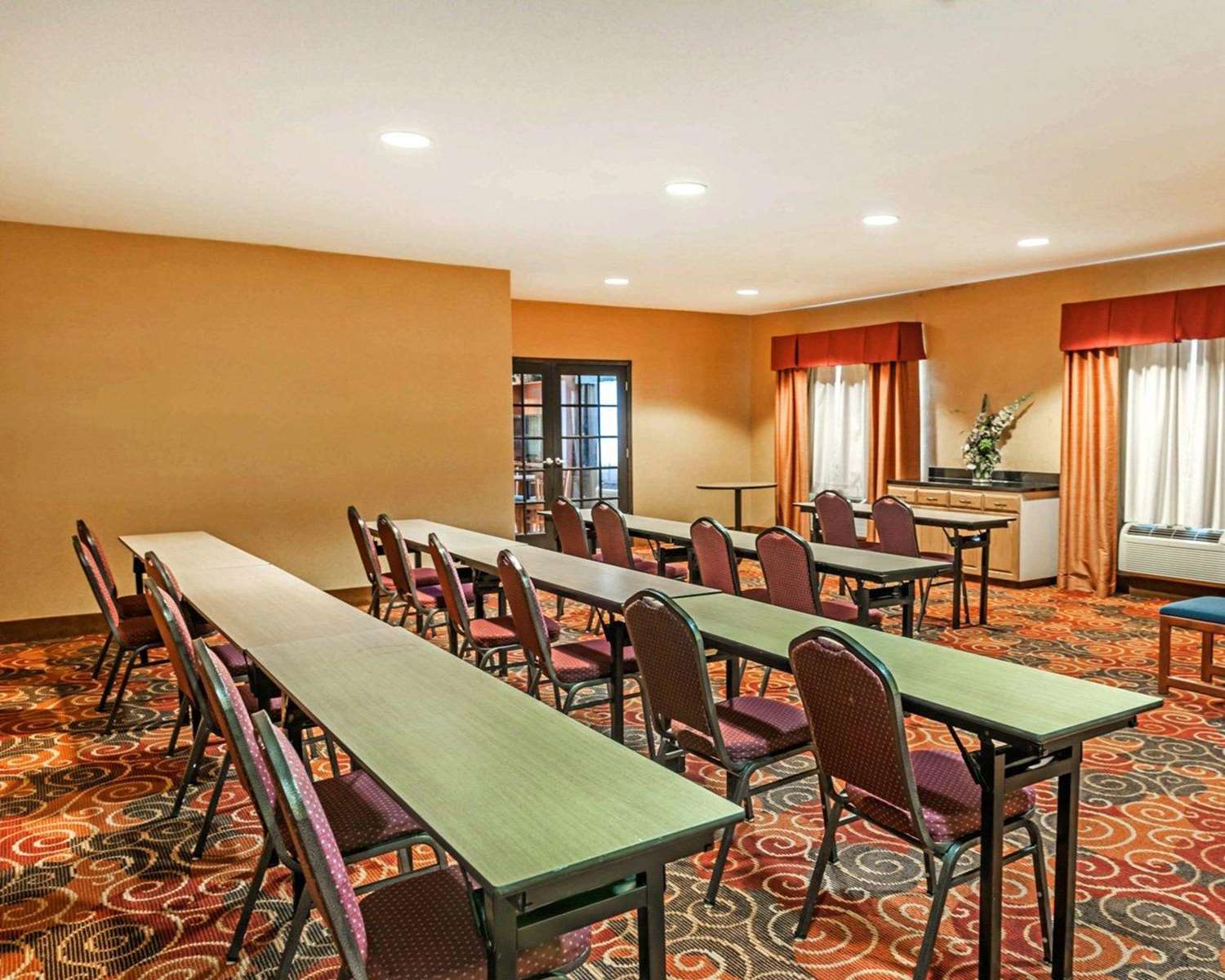 Comfort Inn Avon-Indianapolis West 8/15