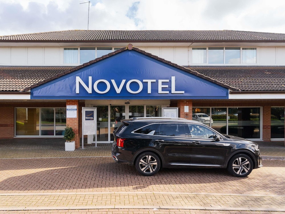 NOVOTEL MILTON KEYNES 66/74