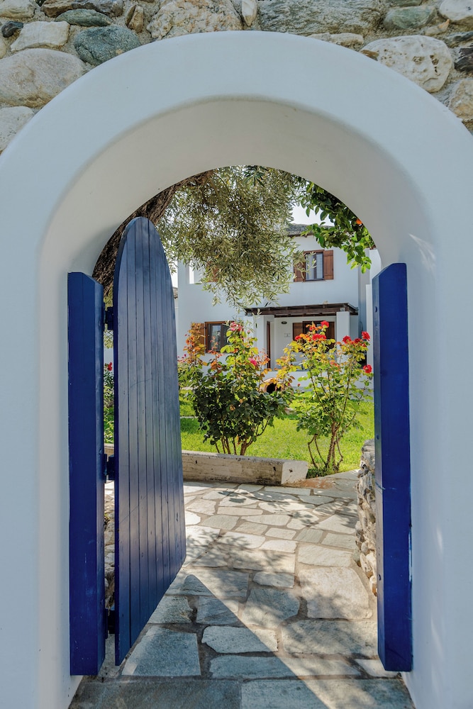 Aeolos Hotel and Villas Pelion 45/50