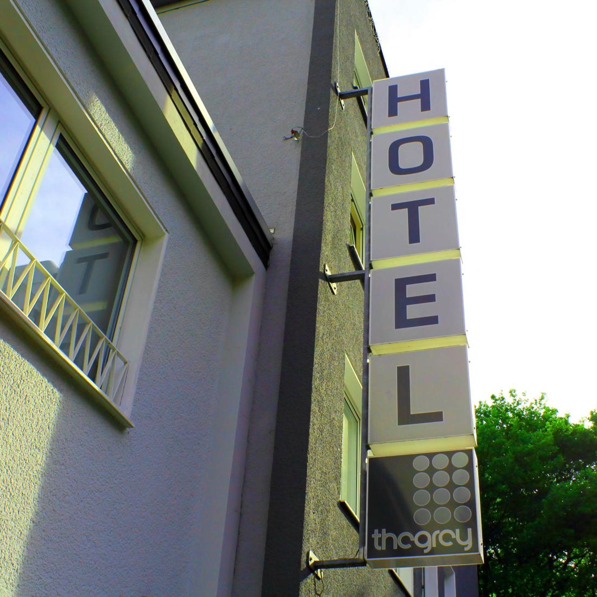 The Grey Hotel 4/50