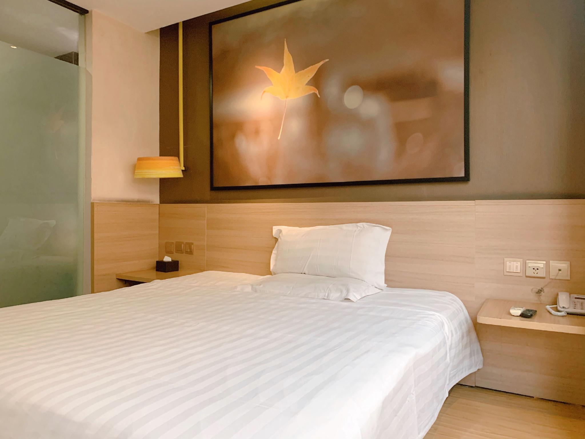 7 Days Sunshine Hotel (Yibin Nanxi Wenhua Road Xinglong Street) 18/33