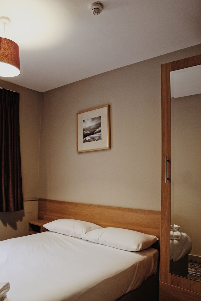 Lancaster Hotel & Spa 4/33