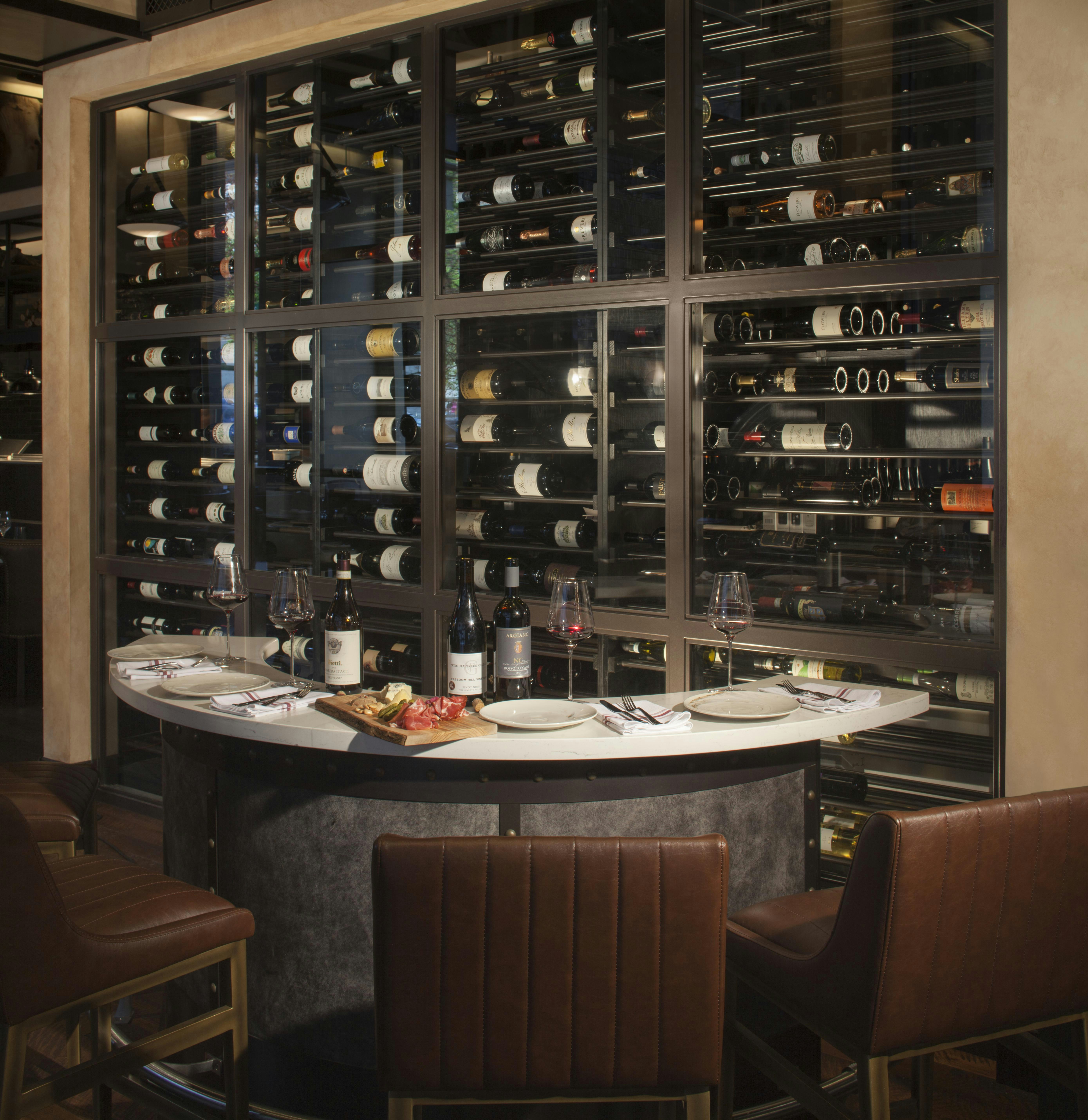 The Porter Portland Curio Collection By Hilton 51/67