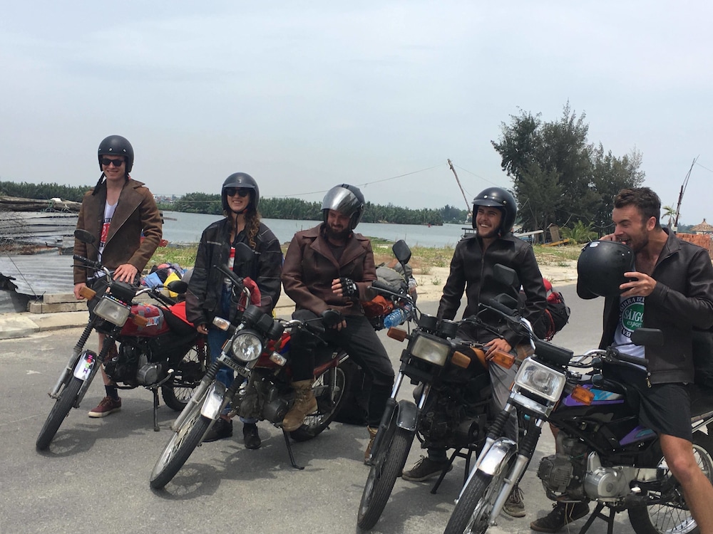 River Park Homestay And Hostel 34/58